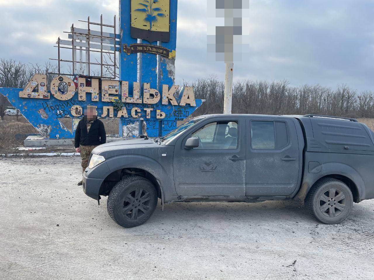 Favbet Foundation передал десантникам ВСУ очередной пикап Nissan Navara